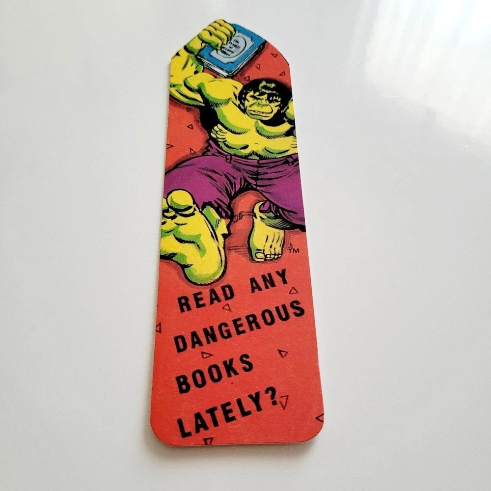 Vintage 80s Incredible Hulk Bookmark, paperboard 1986 Marvel Comics Group 2-1073